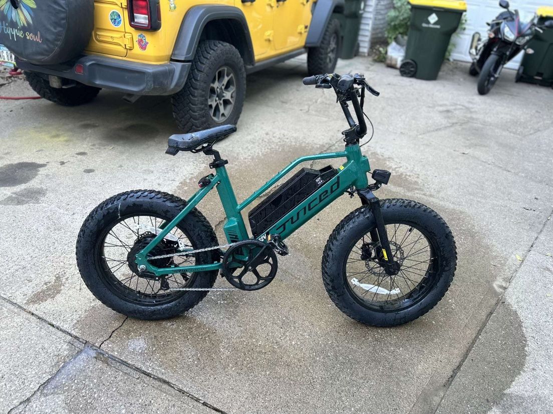 Juiced Bikes RipRacer Electric Bike