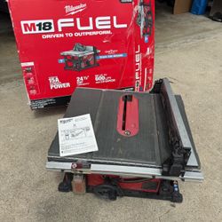 Milwaukee M18 FUEL ONE-KEY 18-Volt Lithium-Ion Brushless Cordless 8-1/4 in. Table Saw (Tool-Only)