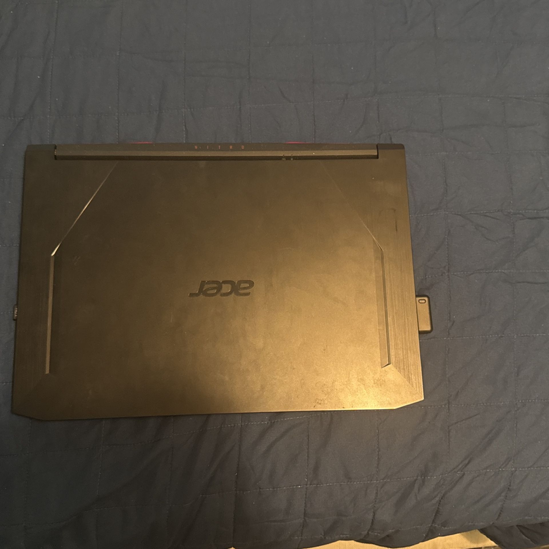 Acer nitro 5 An515 (Can be used for office or gaming!)