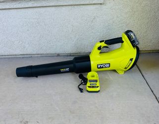 RYOBI ONE+ HP 18V Brushless Whisper Series 130 MPH 510 CFM Leaf Blower + 4 Ah Battery & Charger New