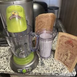 MARGARITAVILLE BAHAMAS FROZEN CONCOCTION MAKER