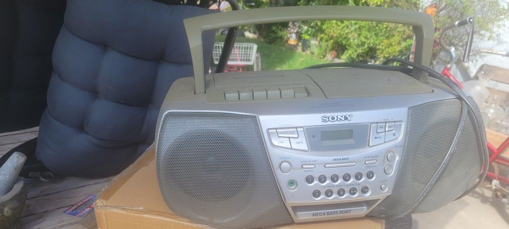 Sony CD Radio And Cassette-corder