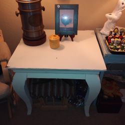 White End Table