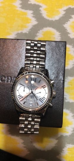Mk watch needs battery