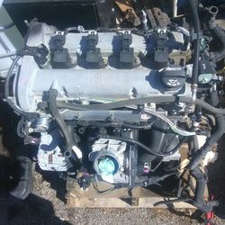4 Cylinder Chevy Malibu LS Motor Good Motor!!!!!