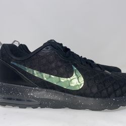 Nike Air Max – Holographic Swoosh – Size 9