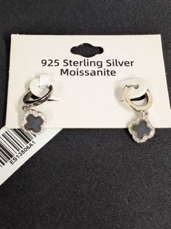 Solid Silver Moissanite Clover Earrings
