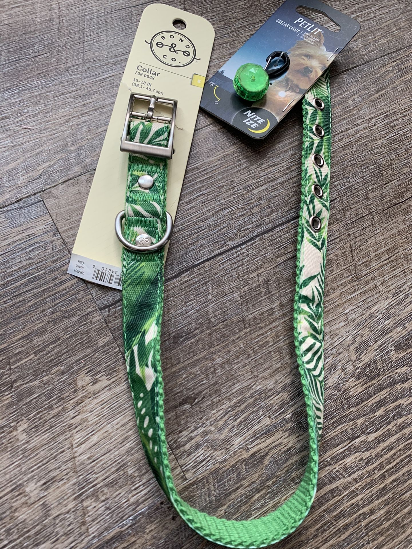 Green Hawaiian style medium breed collar w green light charm