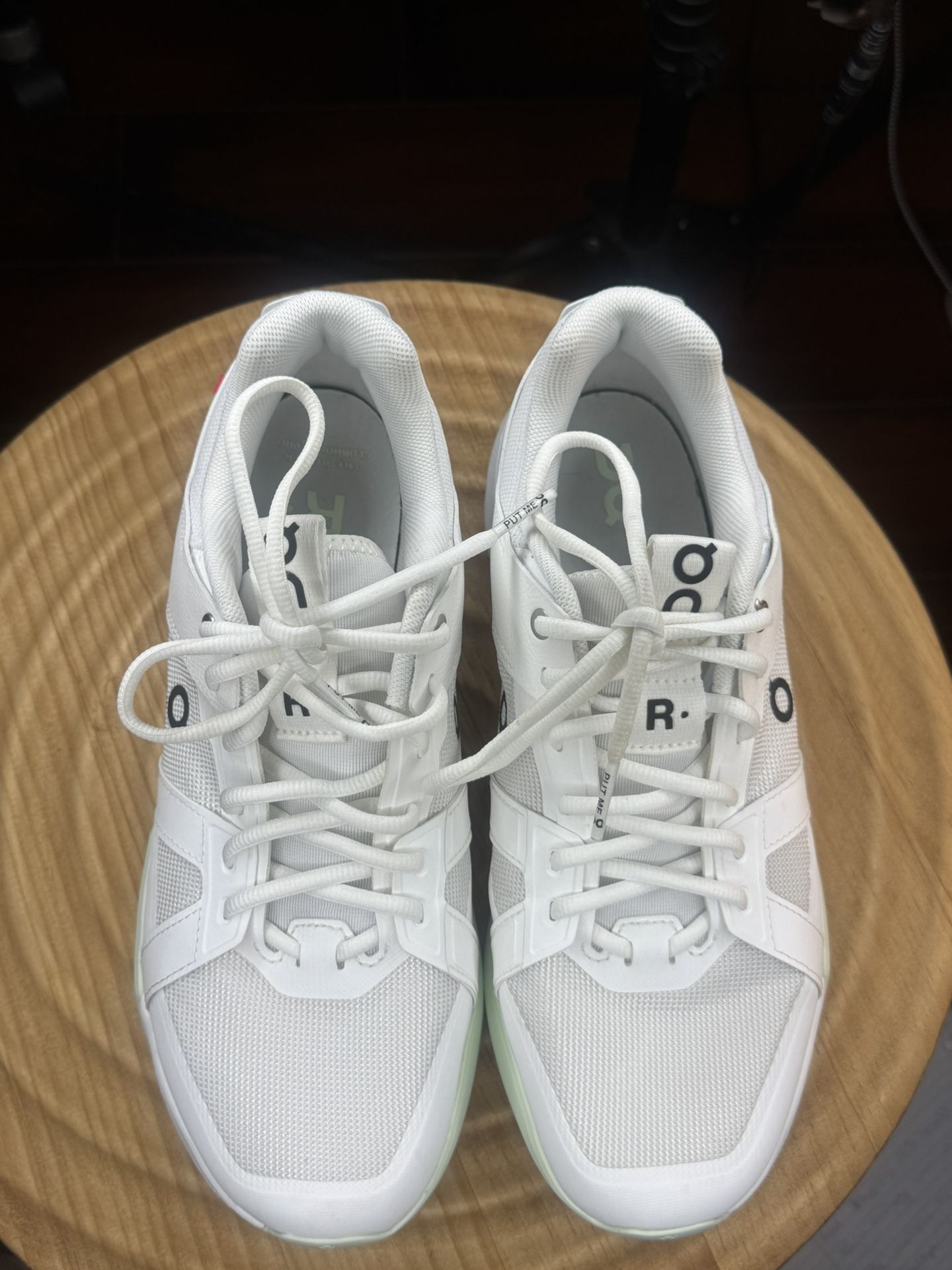 On Running THE ROGER Clubhouse Pro Sneakers – White | Lima – Men’s Size 9M