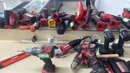 Milwaukee Cordless Drill Driver