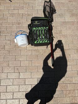 Big package of fishing! Fishing bag, lures, line, live bait bucket and net!! Also negotiable