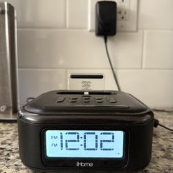 Apple iHome Dock - Radio, AUX, Alarm