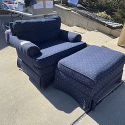 Ethan Allen Furniture Chairs And Ottoman