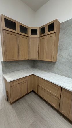 Kitchen cabinets FINANCING AVAILABLE 18 MONTHS NO INTEREST 0 DOWNPAYMENT