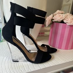 Liliana acrylic platforms, size 6.5 , heel 5” high, new, only they do not have their box.
