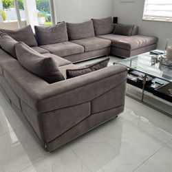 GREY SECTIONAL SOFA