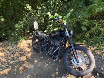 2019 Harley FX B Street bob