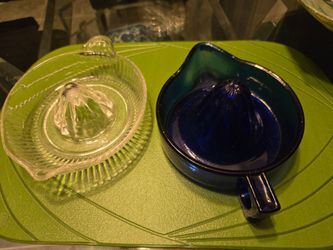 Vintage Cobalt Blue & Clear Glass Citrus Juicer Reamer Hand Pour 8 1/2"X5 1/2"