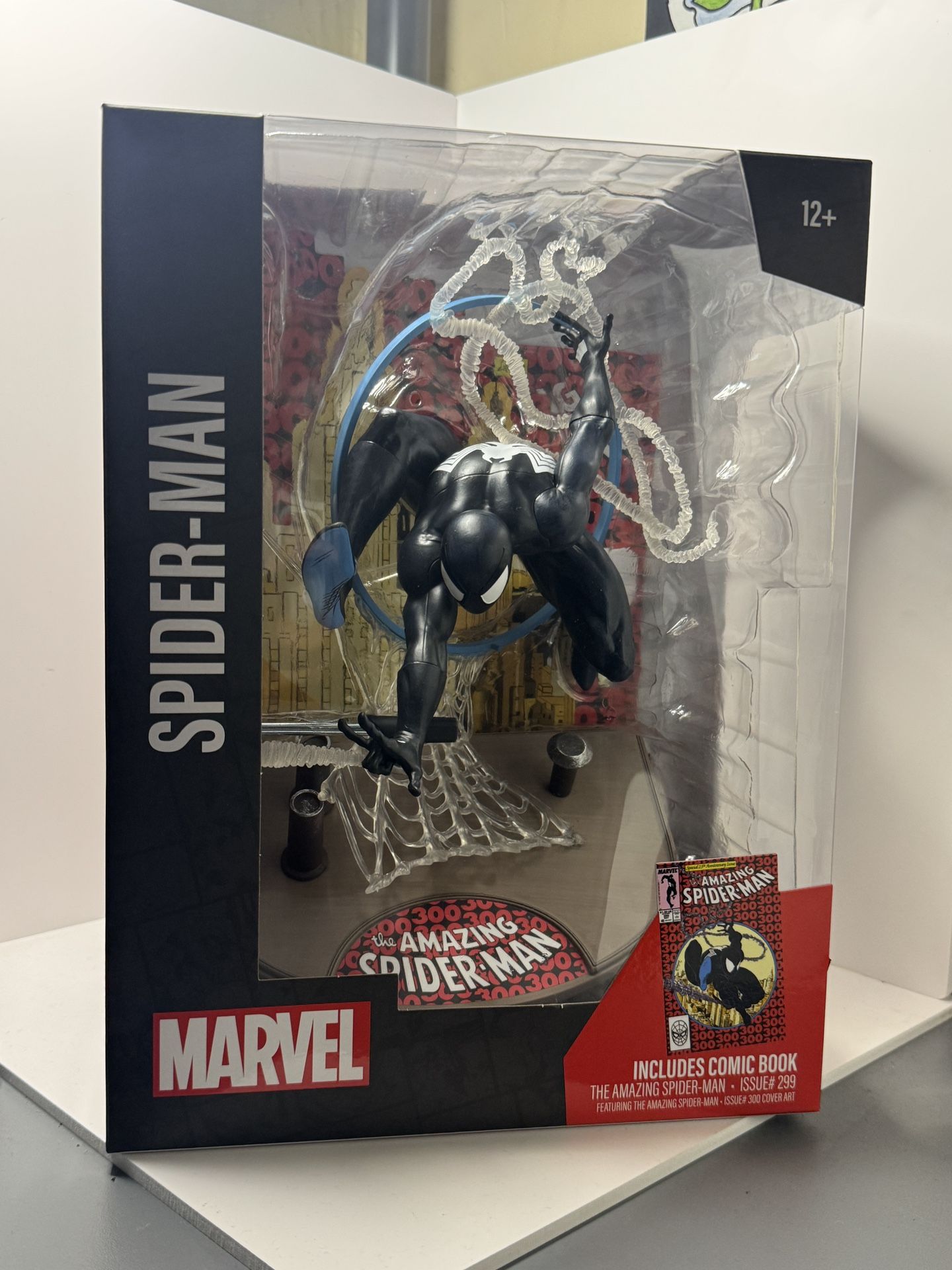 McFarlane Toys 1:6 Scale Figure Statue The Amazing Spider-Man #300