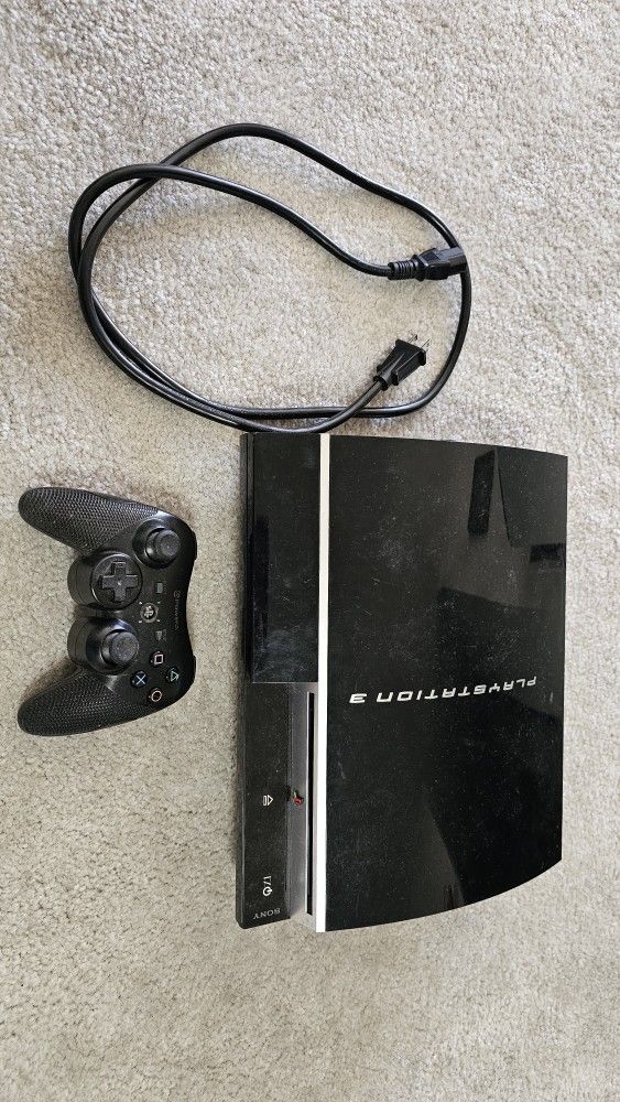 PlayStation 3 160GB Console Bundle