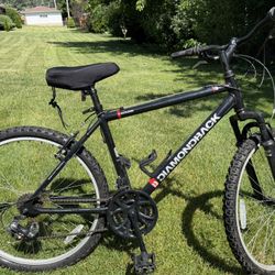 Medium Size Diamondback Bike
