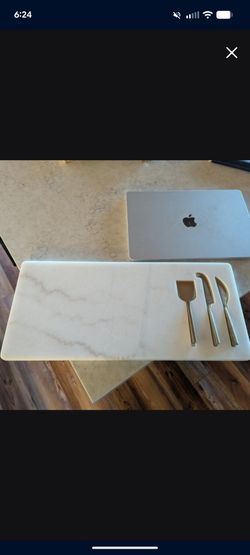Heavy weight marble cheeseboard brand new