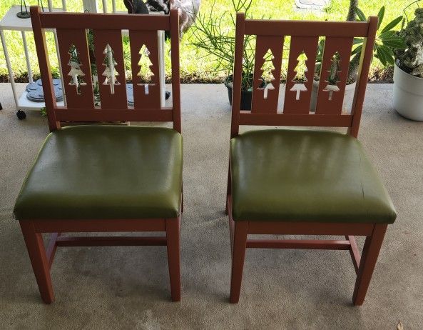 2 Disney Wilderness Lodge Chairs