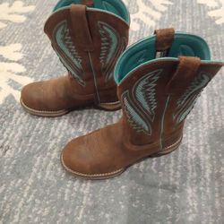 Women's Size 8.5 Ariat Cowgirl Boots Brand New Leather Cowboy Boots