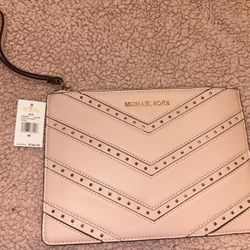 Michael Kors Clutch
