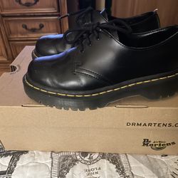 Dr Martins Crazy Horse 8053
