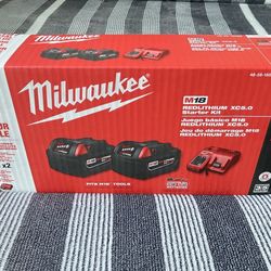 Milwaukee M18 X2 2-Pack XC5.0 Ah Starter Kit 5.0 Battery & Charger 48-59-1852B