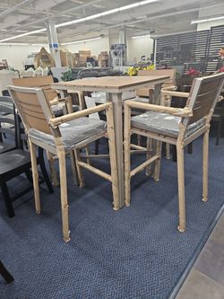 Bar Nigth Table And Chair
