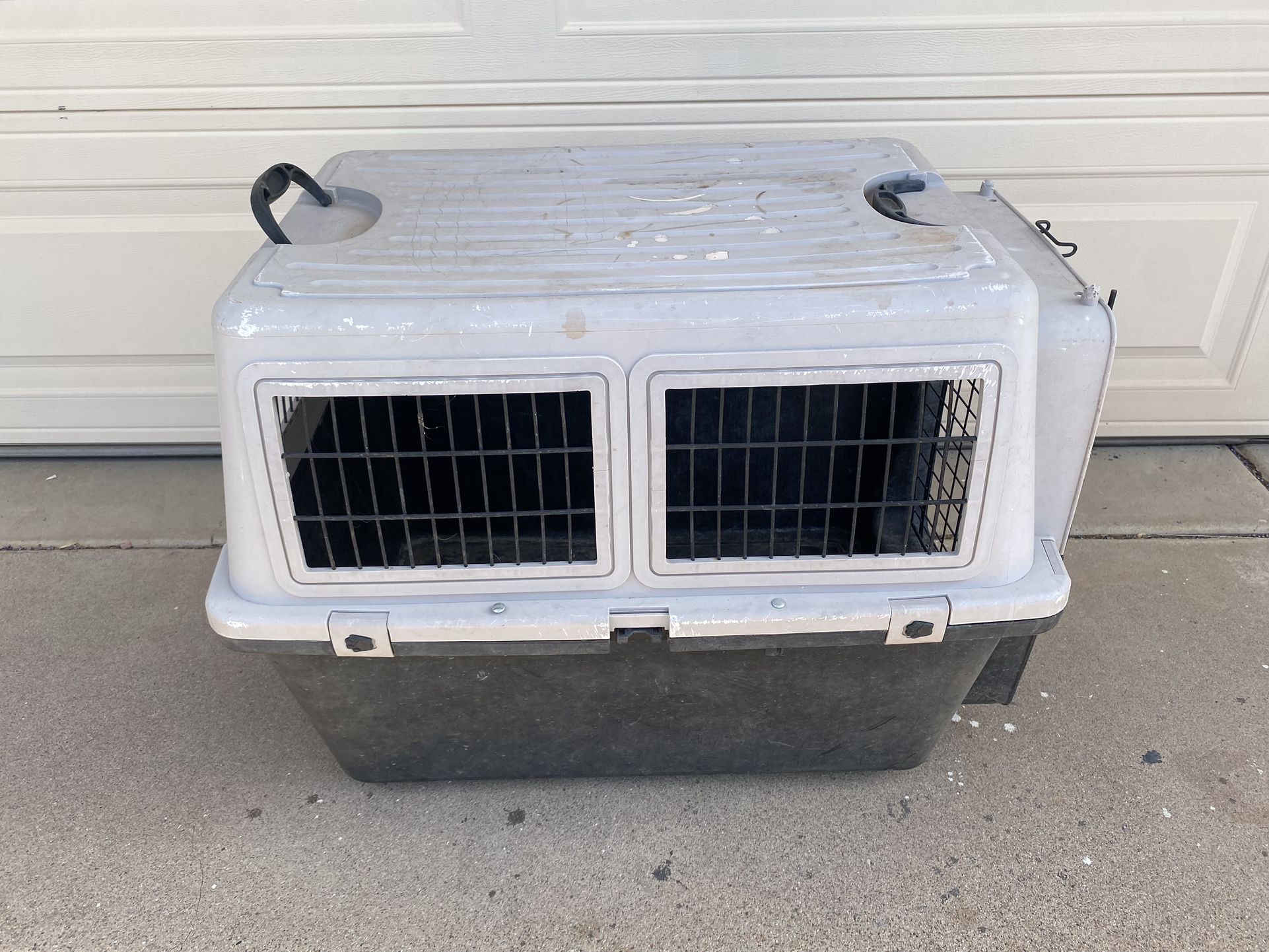 Airline Approved, Dog Crate