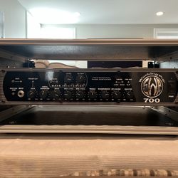SWR WorkingPro 700 Professional Bass Amplifier Amp Head with Road Case