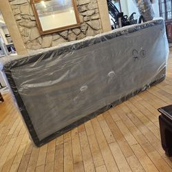 2 Twin XL Box Springs