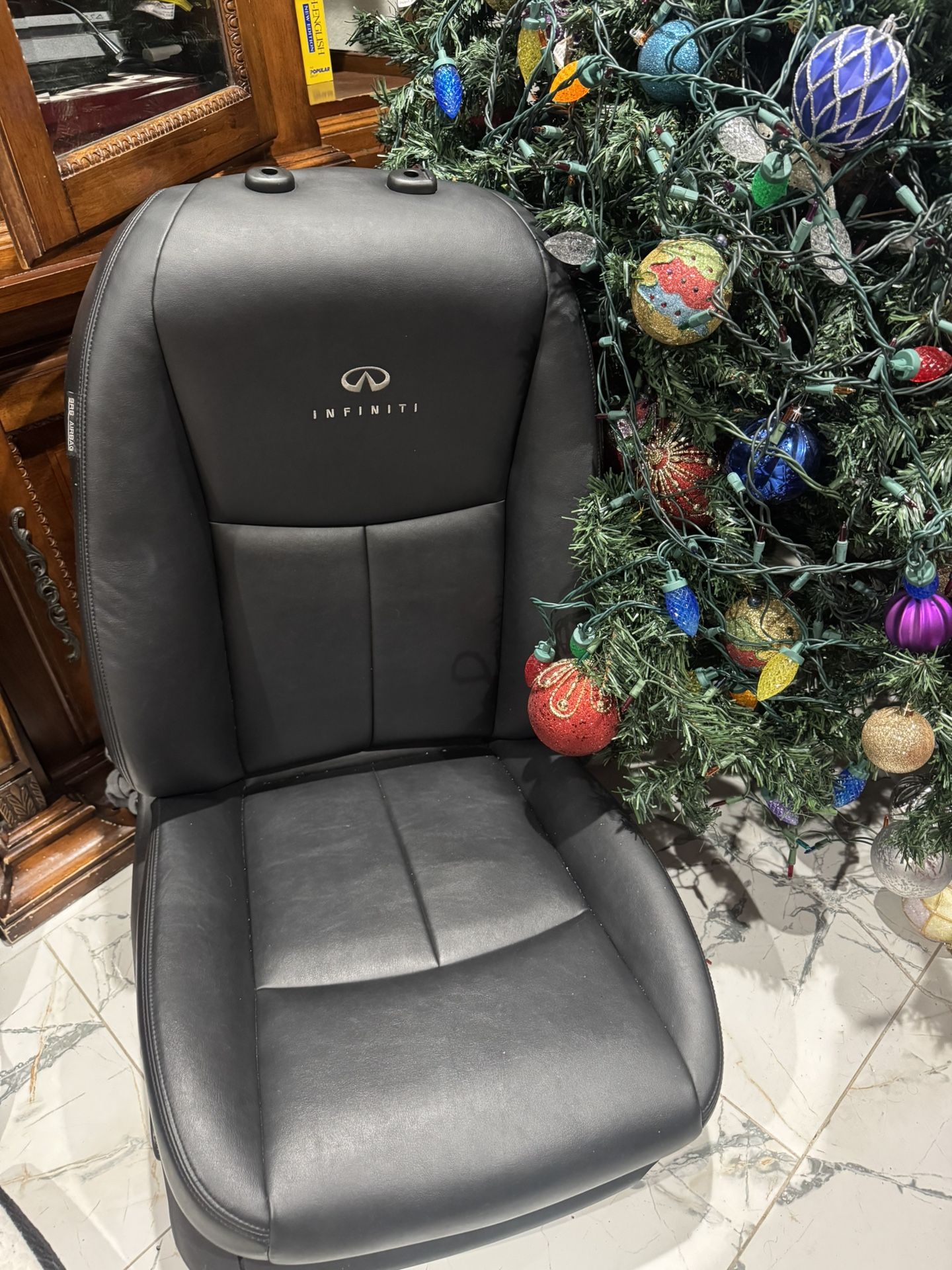 Q50 Passenger Seat