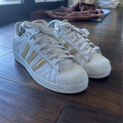 Women’s adidas Superstar Shoes
