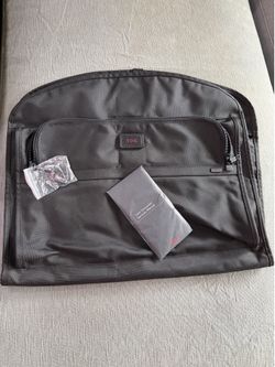 Tumi slim garment cover carrying luggage