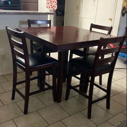 Full Table Set For Sale 