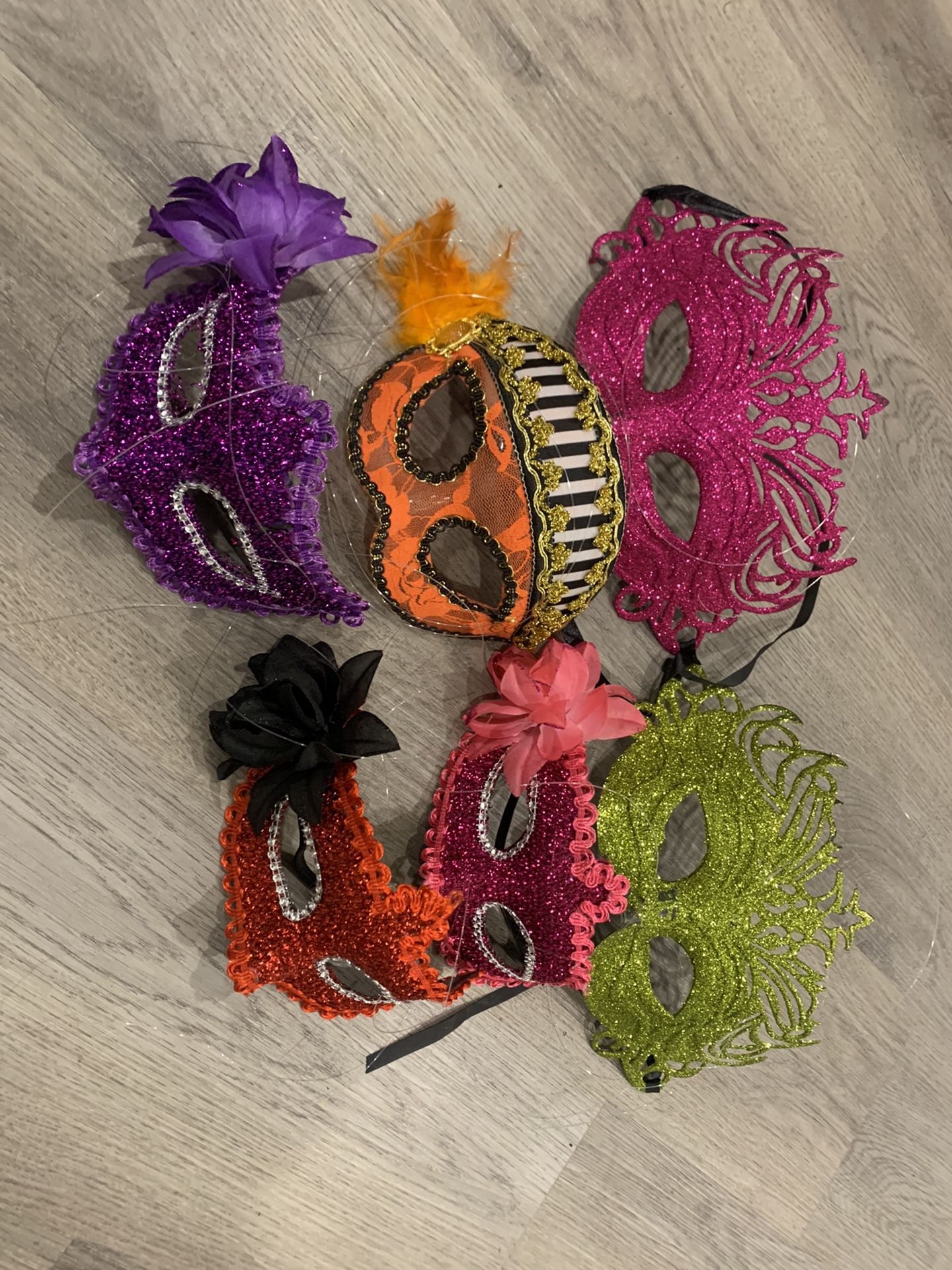 Halloween - Masks, Masquerade, Yard Decor