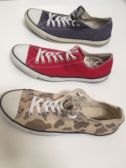 Converse - Size 11 Mens