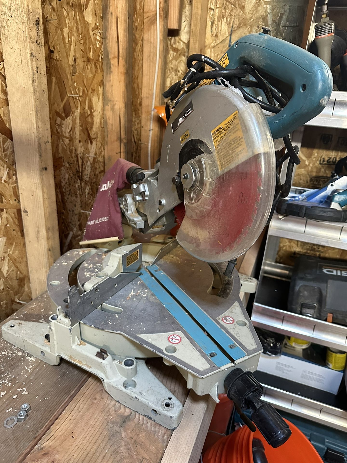 Miter Saw 10” MAKITA