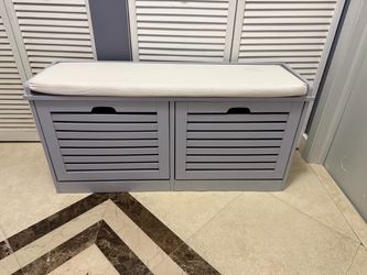Bench shoe organizer