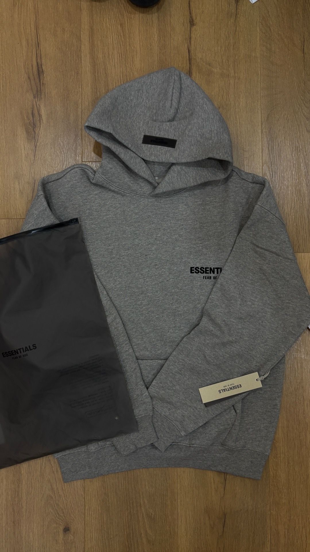 Essentials Dark Oat Size XS