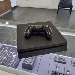 PS4 Slim