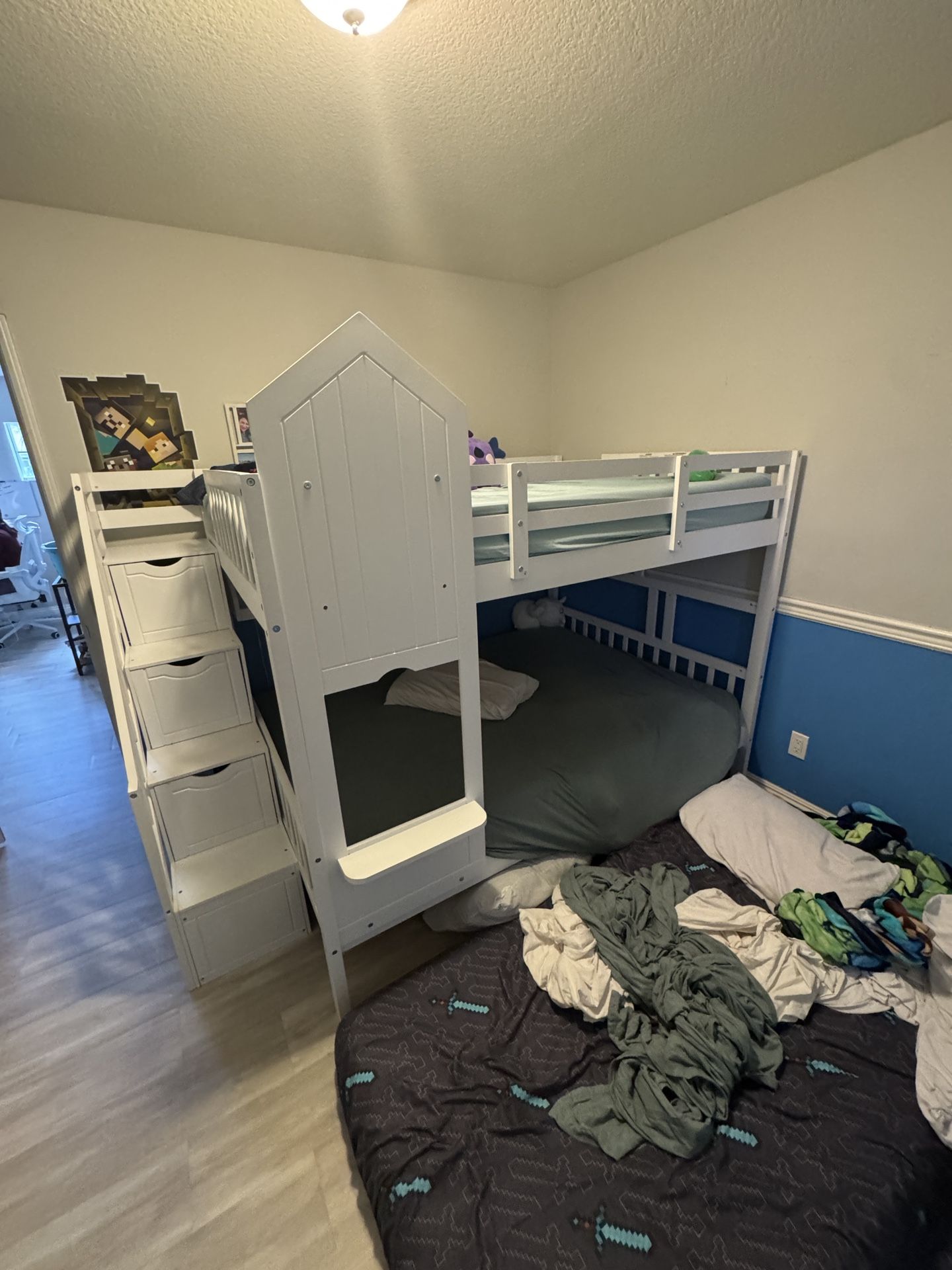 Bunk Bed Full Over Full Castle Brand New Built