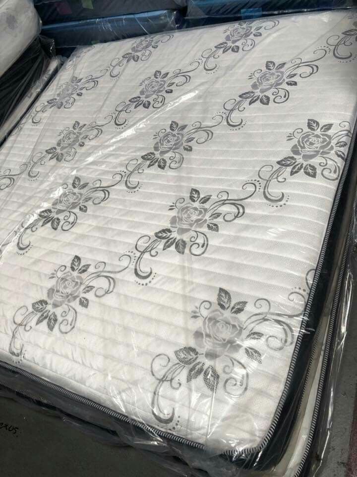 Deluxe Brand cal king size mattress set