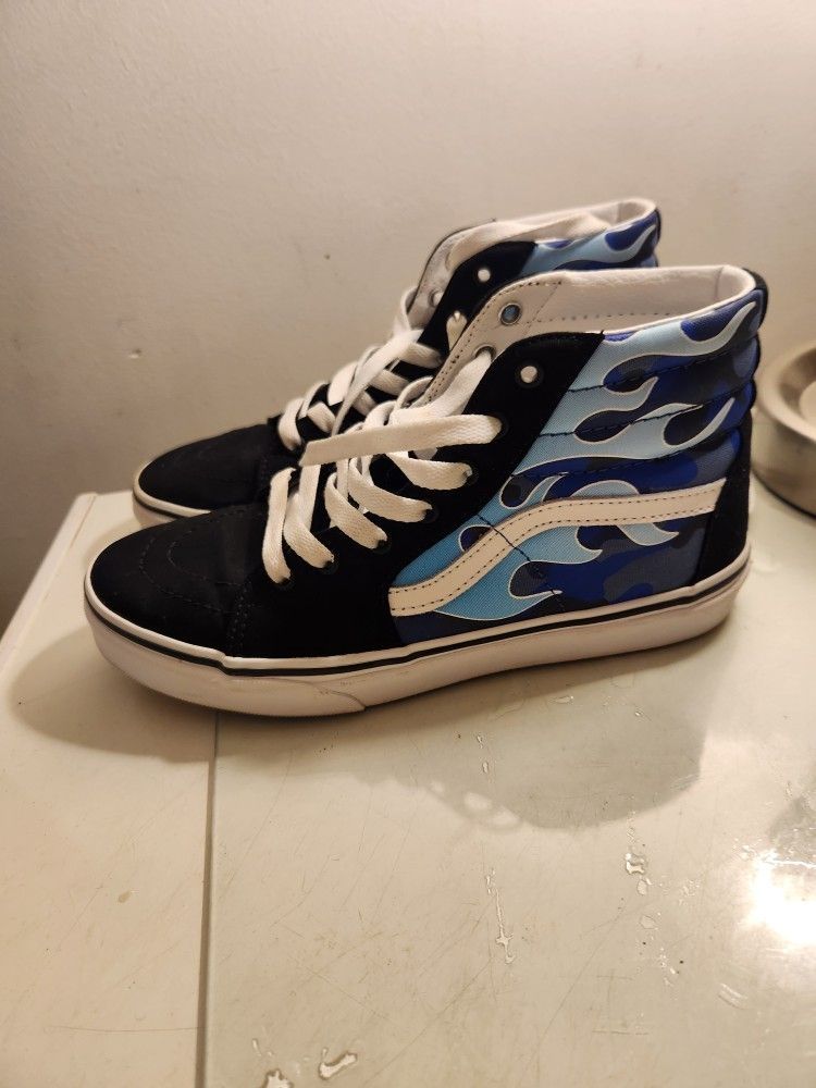 Brand New Limited Edition Vans