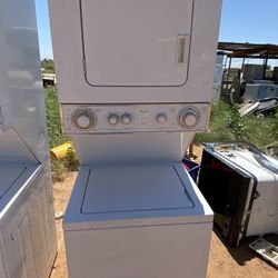 Lavadora Y Secadora/ Washer And Dryer 