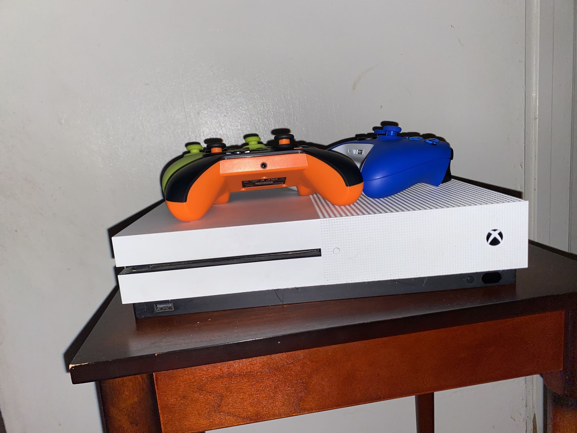 Xbox One S 1tb